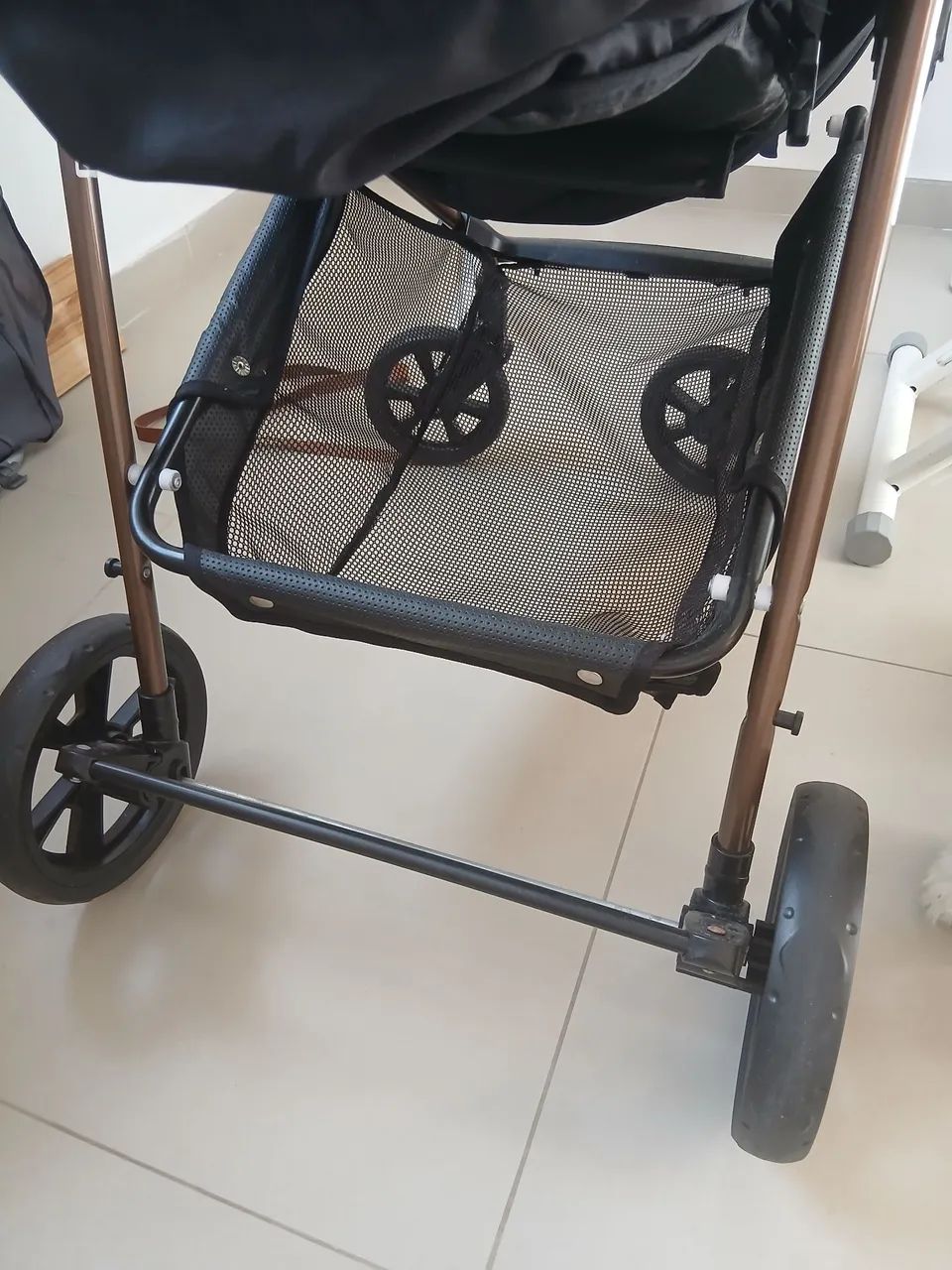 CARRINHO DE PASSEIO + MOISES  - Foto 4
