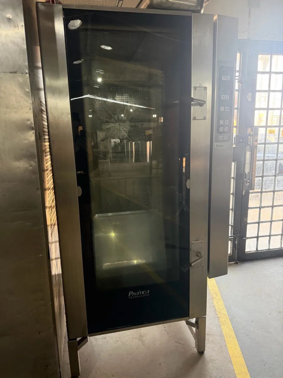 Forno combinado elétrico 20gns