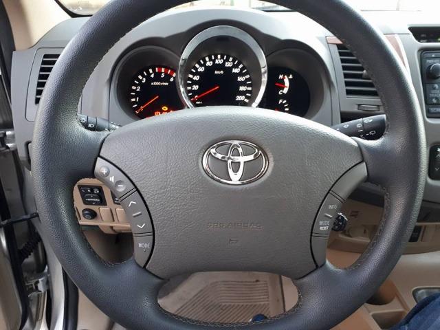 Toyota Hilux Sw4 Aut Diesel 4x4 7 Lugares Aut - Foto 17