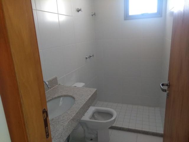 Cobertura Duplex de 3 quartos, sendo 3 suítes na Praia da Costa - Foto 14