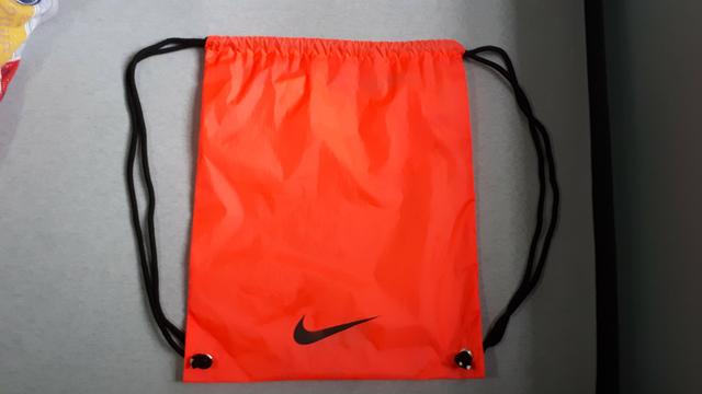 mochilas tipo saco nike