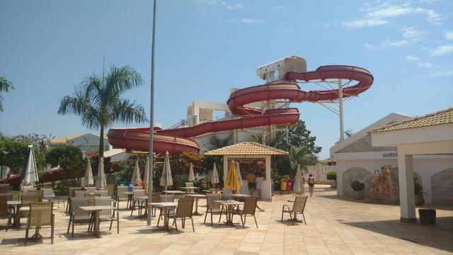 Caldas Novas, Hotel Lacqua, Lazer, diversão e descanso em um só lugar com piscina de ondas - Foto 8