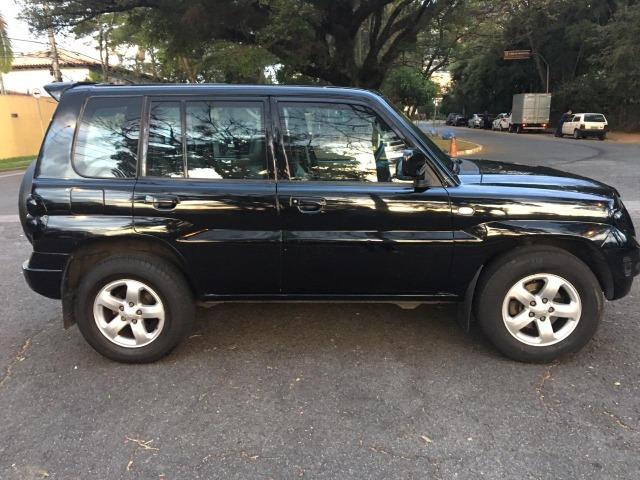 Mitsubishi Pajero TR4 2.0 Aut 4x4 Blindada Truffi 3A 84 mkm - Foto 6