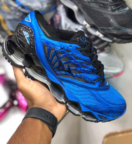 black friday tênis mizuno