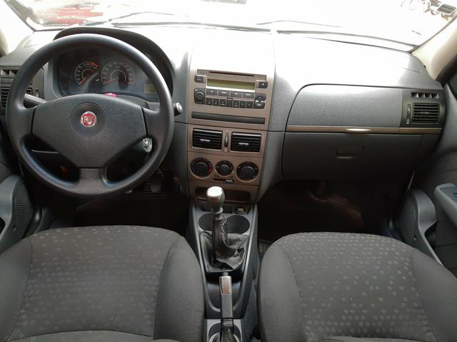 Palio attractive motor 1.4 ano 2011 - Foto 12