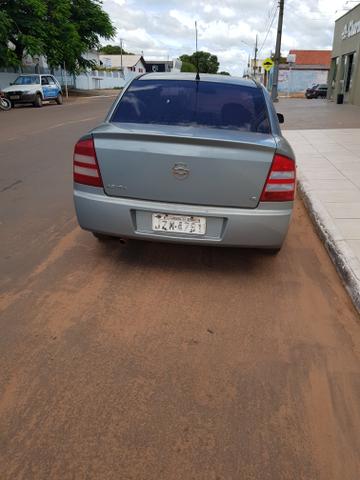 Astra - Foto 2