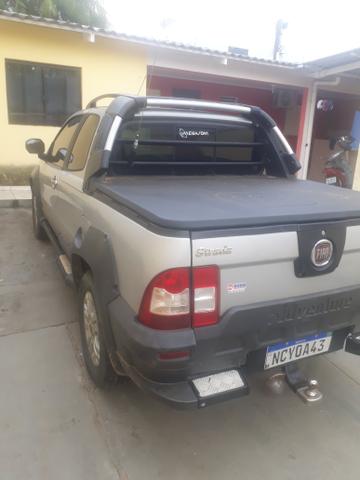 Strada cabine dupla vendo ou troco por honda civic - Foto 2