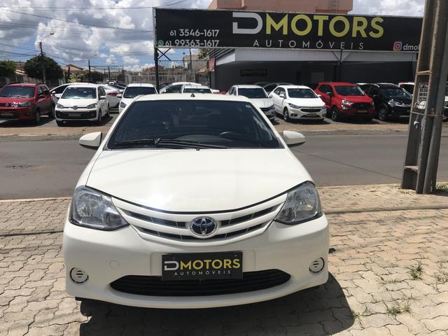 Toyota Etios 1.3 HB X