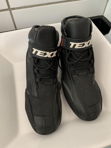 tenis motoqueiro