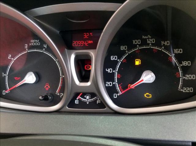 Ford Fiesta 1.6 se Hatch 16v - Foto 14