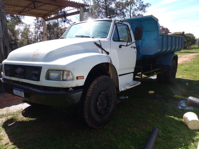 FORD 1400 SAPAO ANO 93 56MIL REAIS