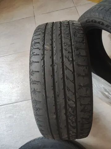 Pneus Goodyear  215/50/17 usados - Foto 4