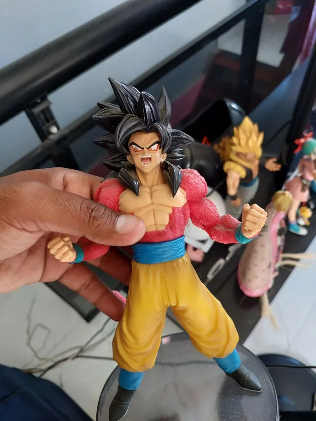 Boneco do goku ssj  +11 anúncios na OLX Brasil