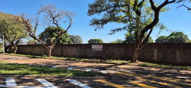 Venda de Terreno / Área na cidade de Paulínia