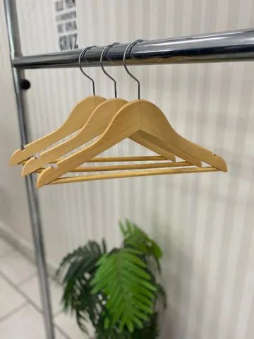 Cabide De Madeira -A Unidade 64728973113857120