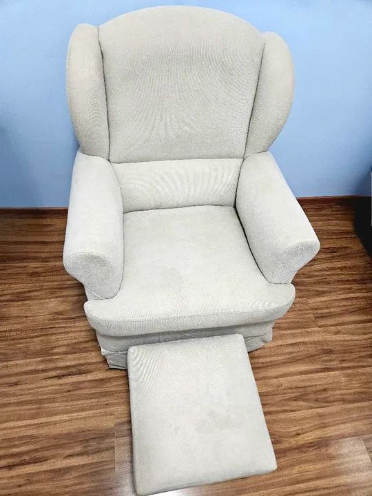 Poltrona de Amamentação com Balanço - Foto 4