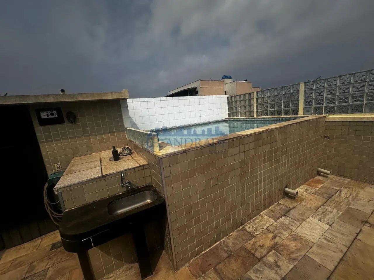 Jardim Oceânico | Apartamento 4 quartos, sendo 2 suites