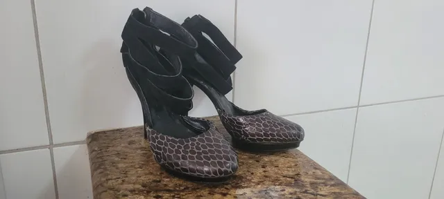 Sandalias importadas  +250 anúncios na OLX Brasil