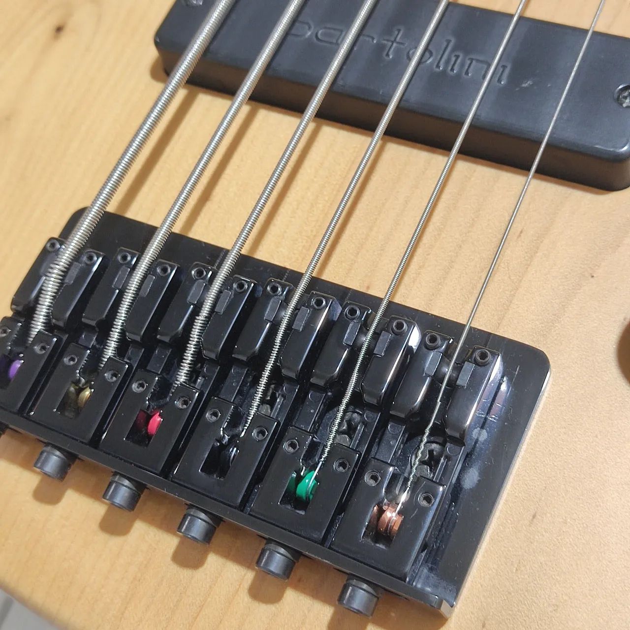 Baixo Yamaha TRB/luthier Kaiser - Foto 2