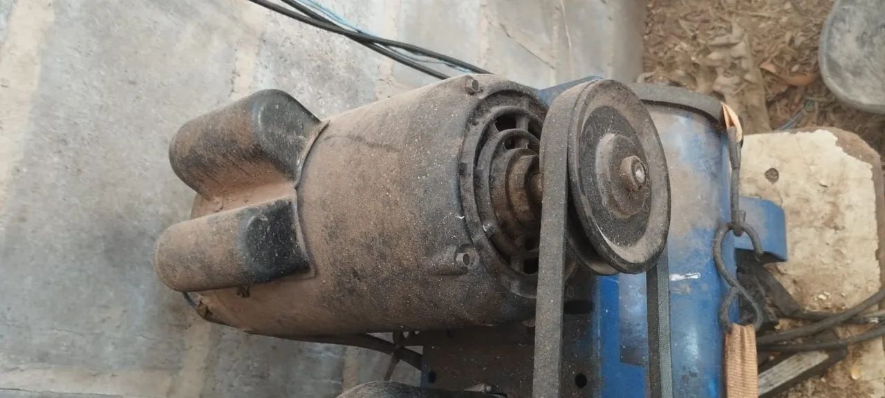 Ordenhadeira,tarro e teyeira - Foto 5