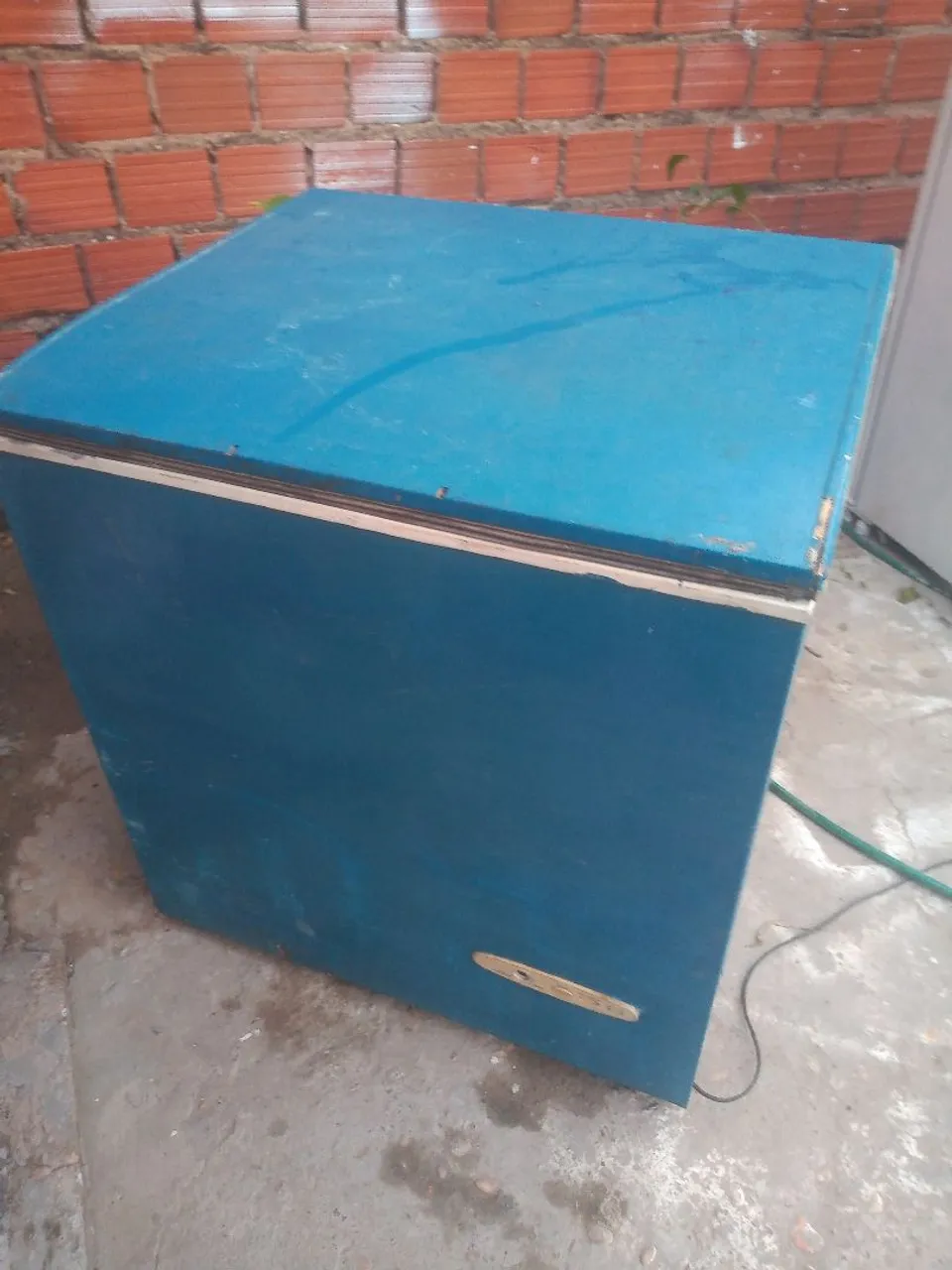 Freezer horizontal azul 200 litros