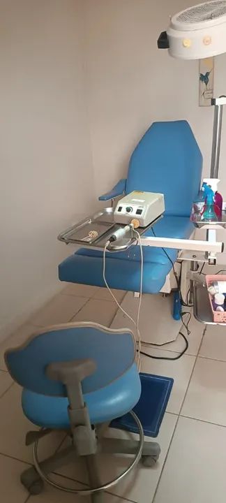Poltrona Odontológica e podologia  Usada - Foto 4