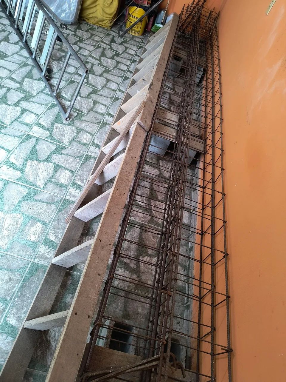 Vende-se alguns itens de ferragens para construção. - Foto 2