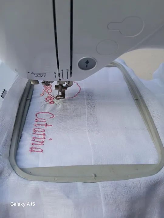 Bordadeira Brother BE815L - Foto 4