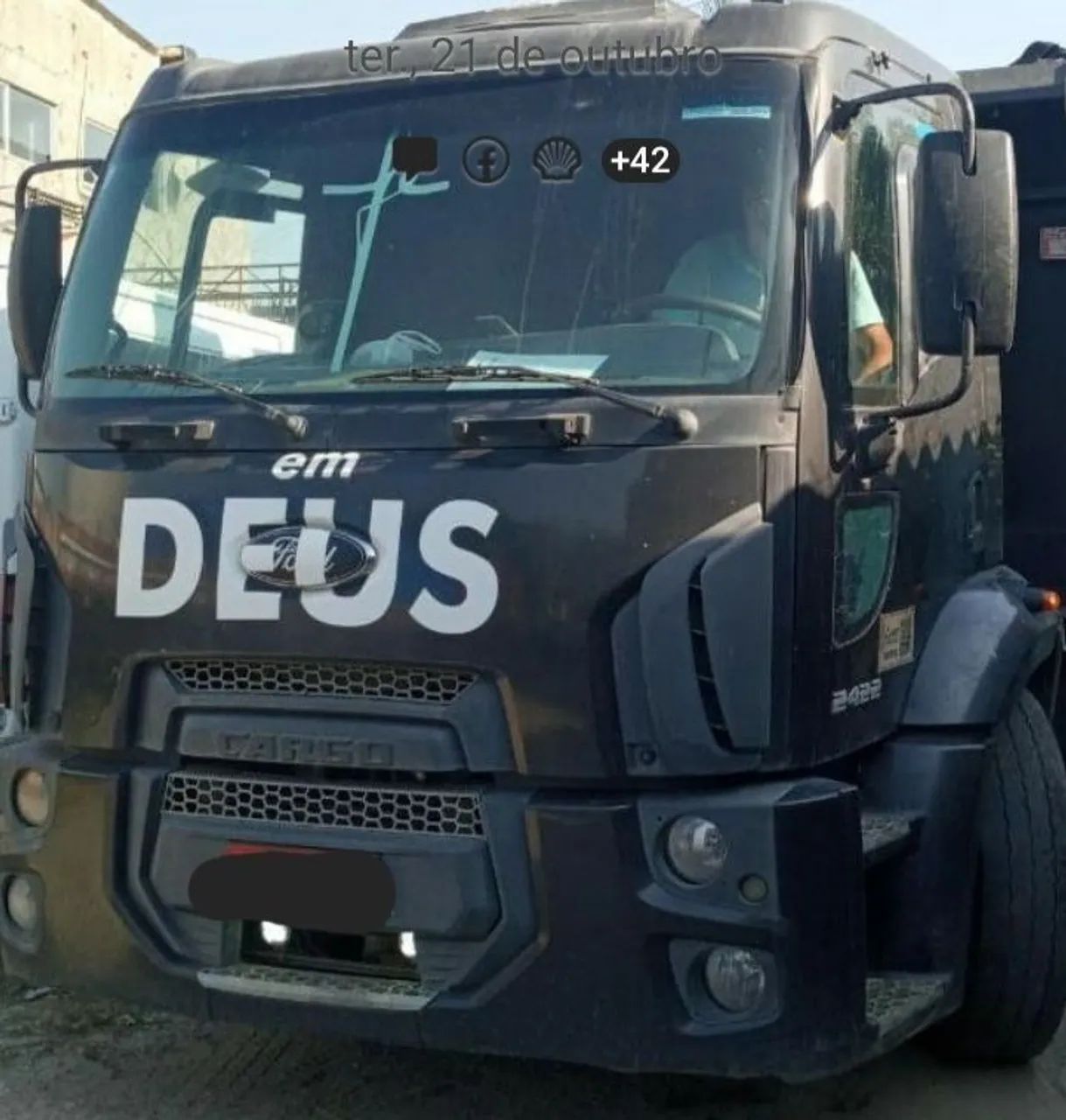 Ford Cargo 2422 