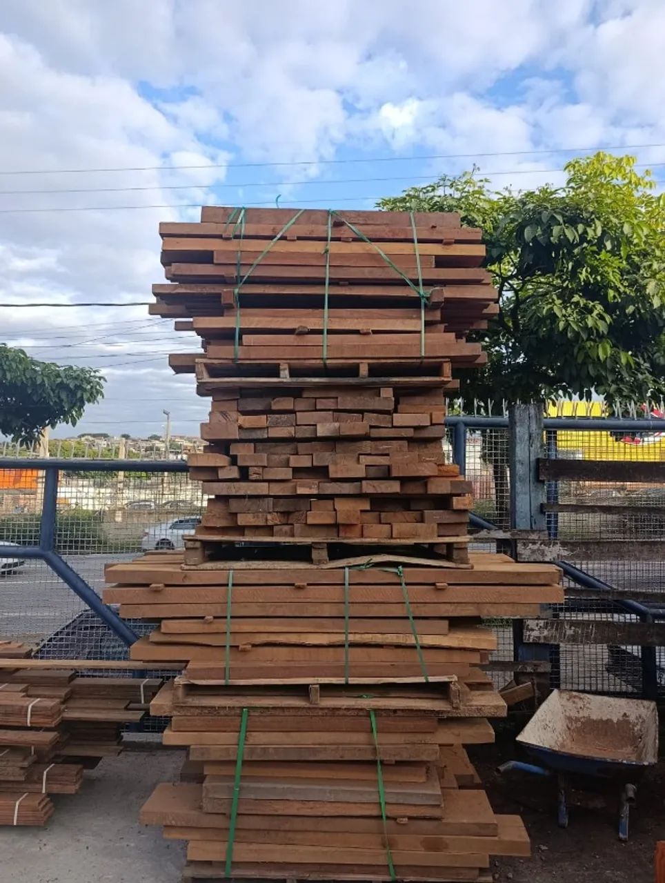 Madeira parajú e deck ANGELIM PREÇO BAIXO