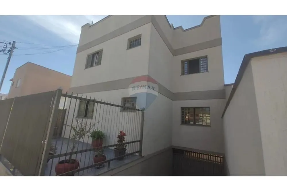 APARTAMENTO APRA LOCAÇÃO COM 03 DORMITORIOS SUITE E QUINTAL