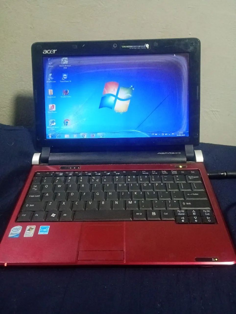 Netbook Acer vermelho - Foto 5