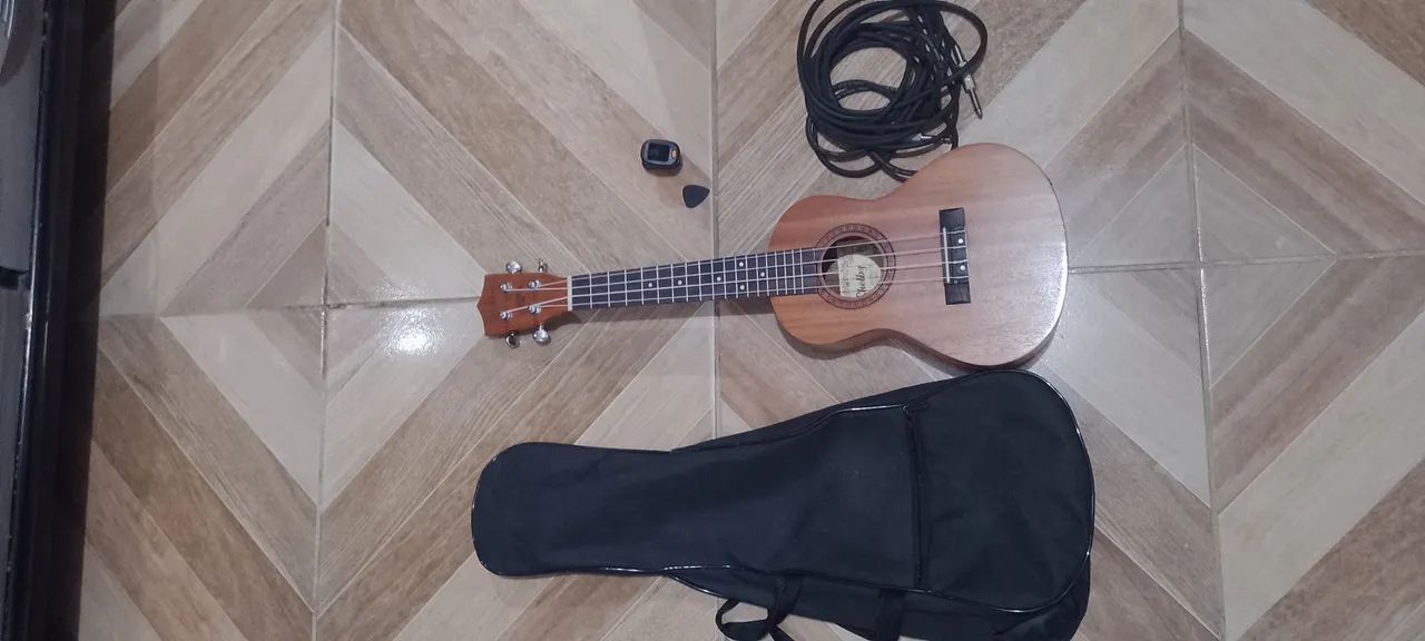 Ukulele elétrico completo - Foto 5