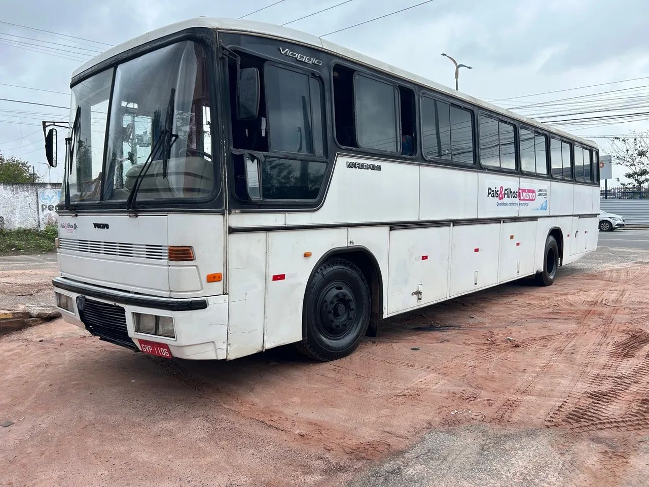 Ônibus para aluguel e fretamento 