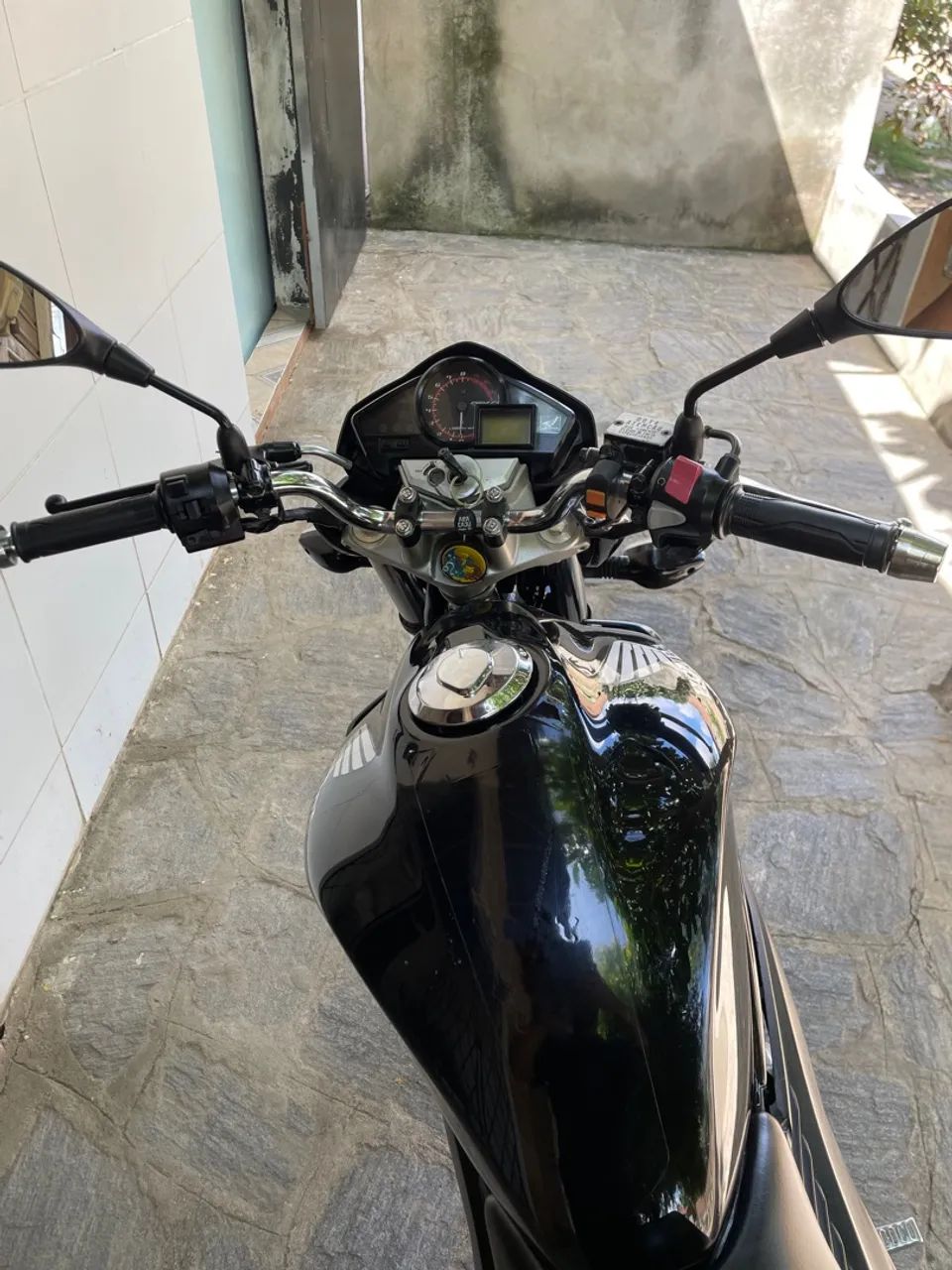 Moto Honda CB 300 - Foto 3