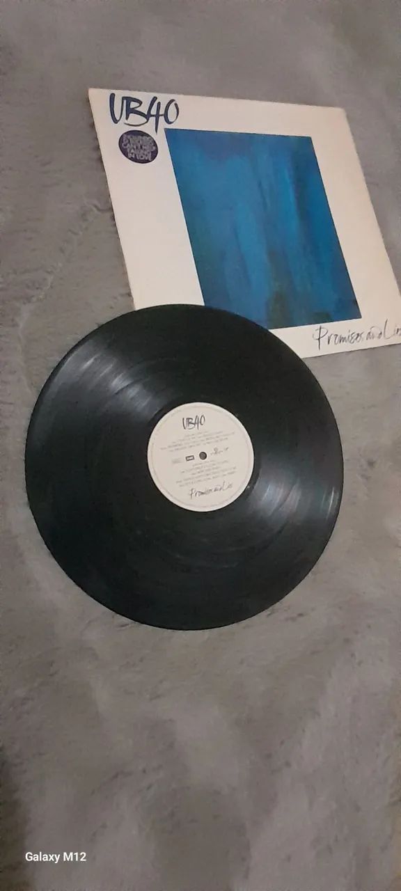 LP VINIL UB40  - Foto 4