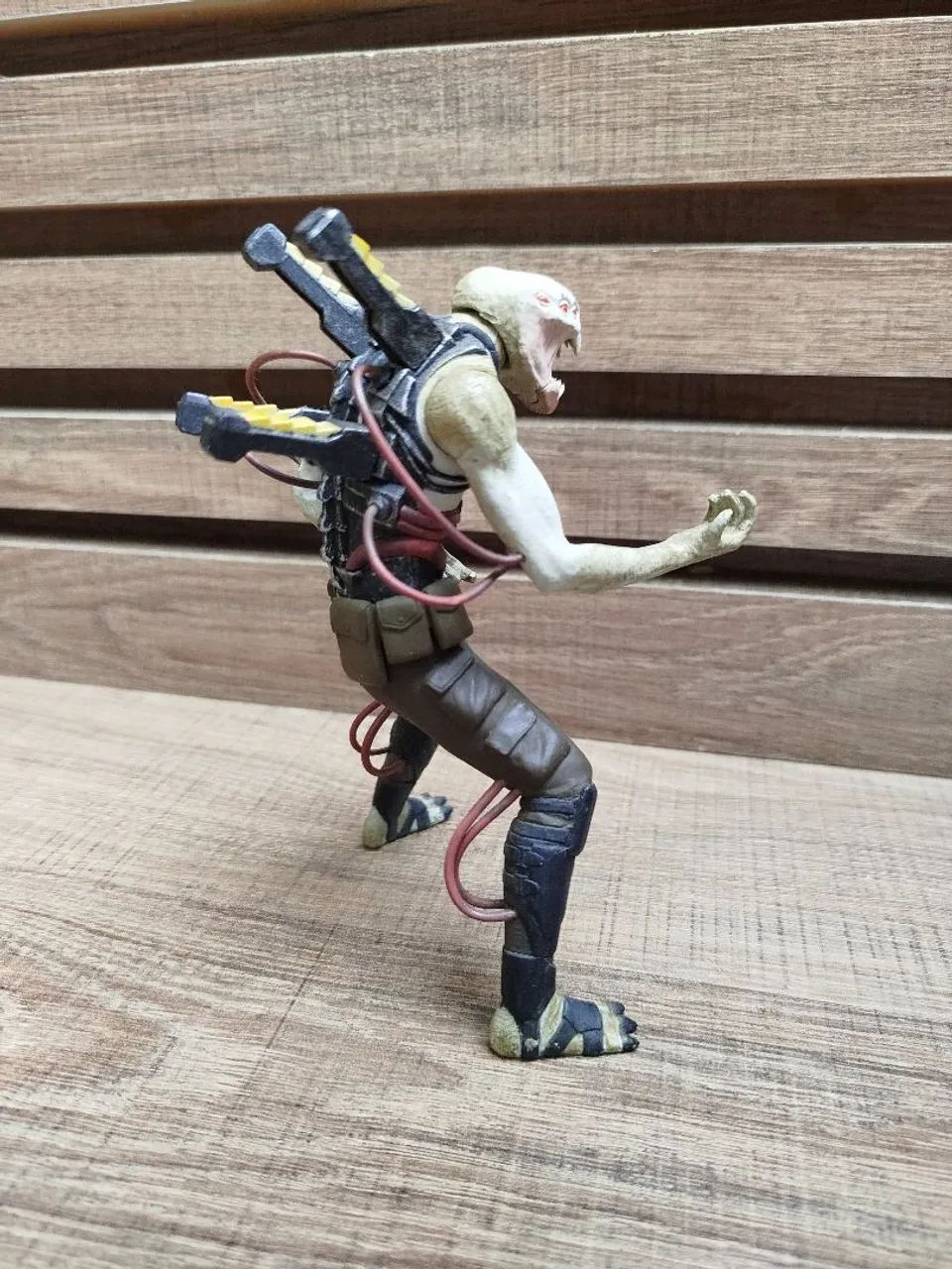 Action Figure Chimera Advanced Hybrid - Resistance 2 (Playstation) - Foto 5
