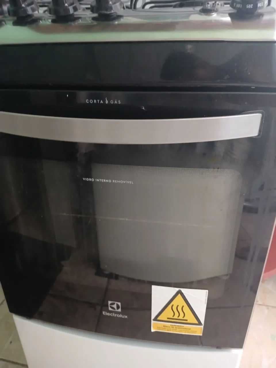 Fogão 4 Bocas Electrolux Branco Vidro Interno Removível (52LBU) - CONVERTIDO PARA GÁS ENCA - Foto 4
