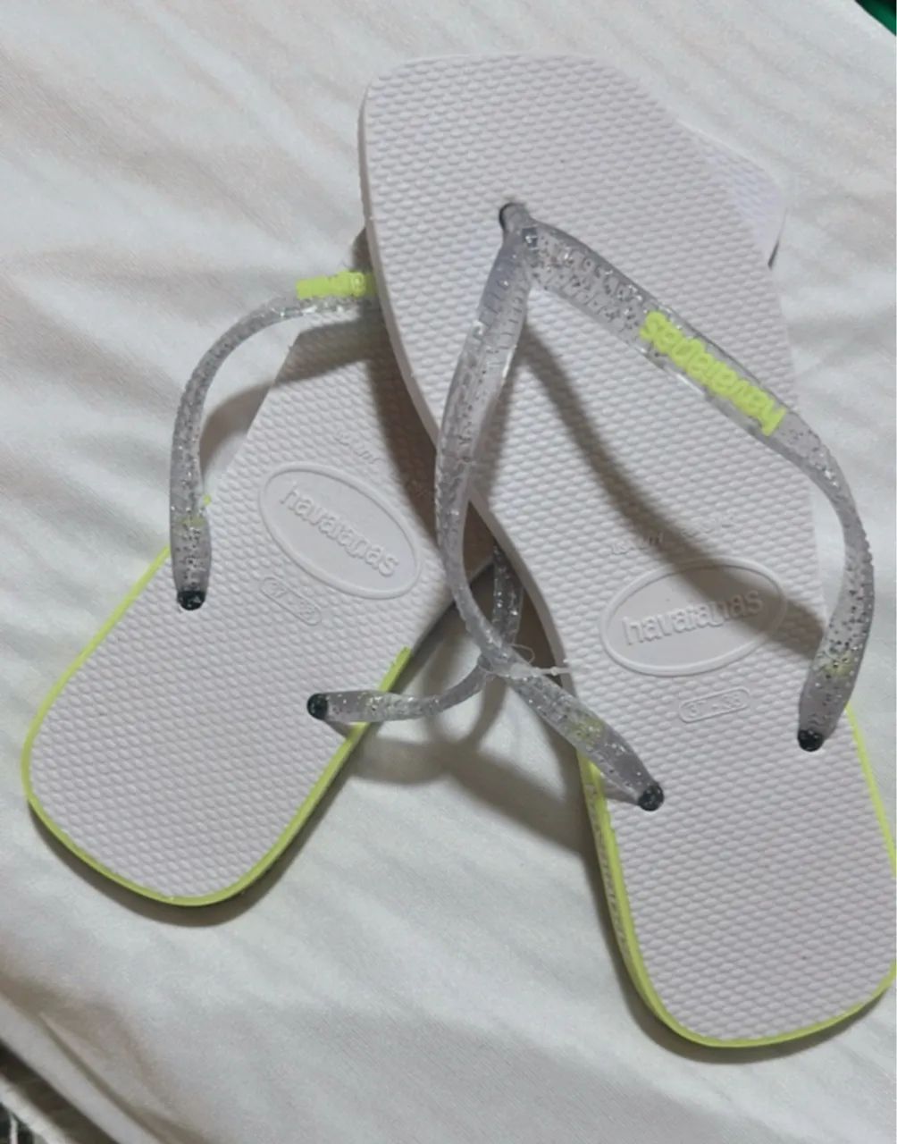Havaianas Femininas Preta com Glitter - Foto 2