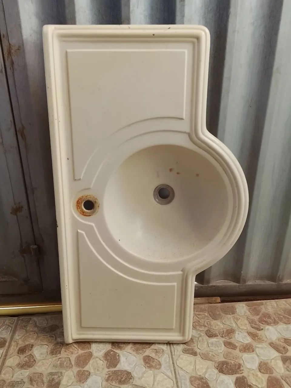 bathroom sink64319463496322122