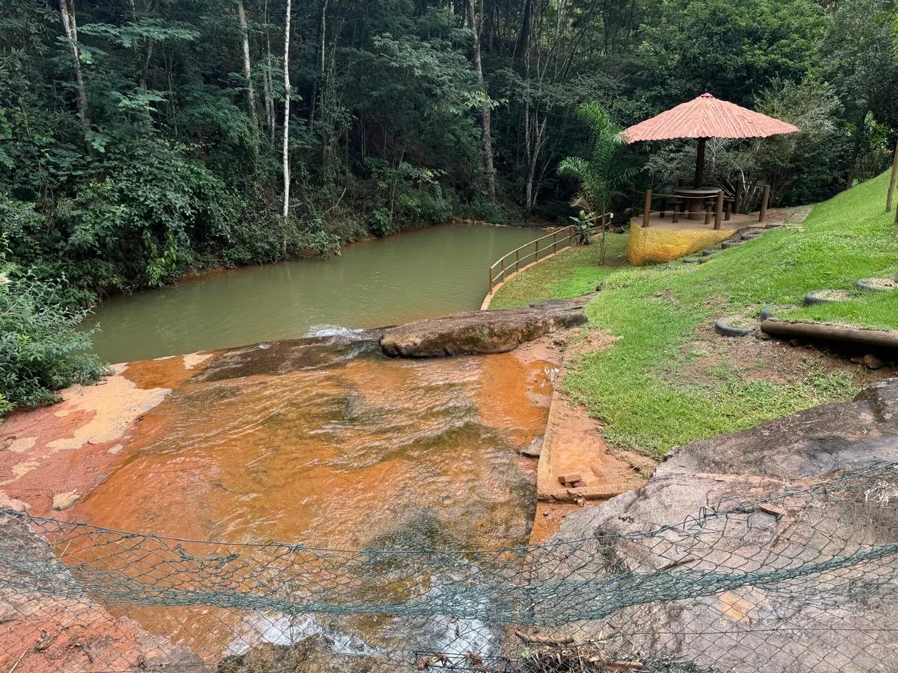 MARAVILHOSO SÍTIO EM ST LEOPOLDINA