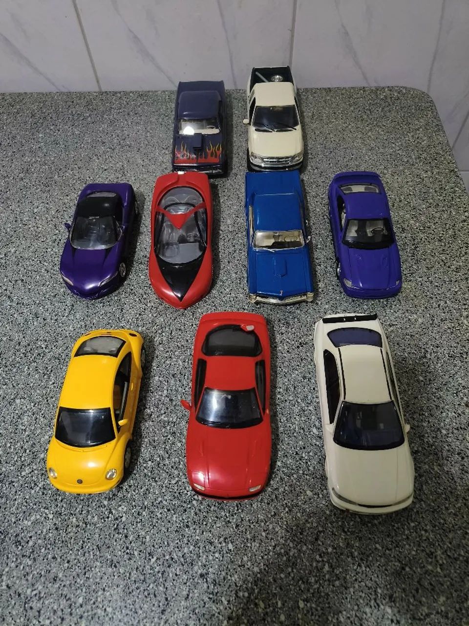 Coleção de miniaturas 1/24 Diecast e Plastimodelismo  - Foto 2