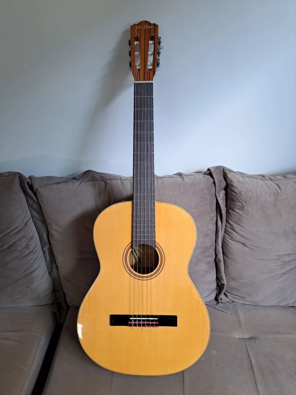 Violão Digiorgio nylon com captação Takamine 