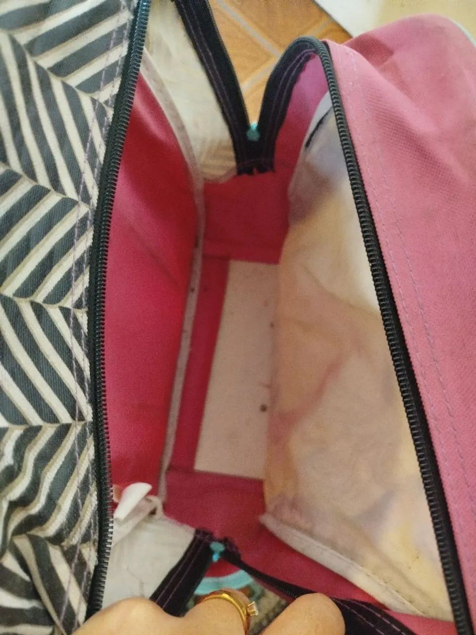 Mochila Infantil Barbie com Rodinhas - Foto 5