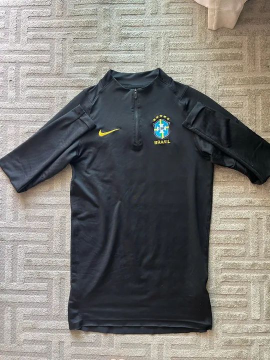 Vendo 2 Camisas Térmicas p/ Treino Nike Originais - Tamanho P - Foto 2