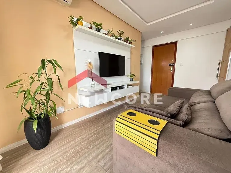 Apartamento em Avenida Guilhermina - Guilhermina - Praia Grande/SP