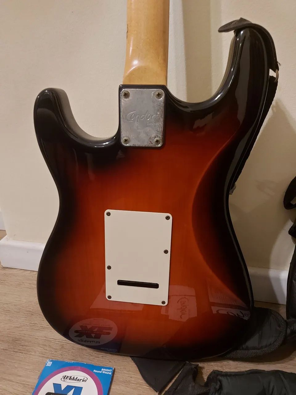 Guitarra Condor RX-20S Sunburst + Kit Completo (Capa, Alça e Cordas ...