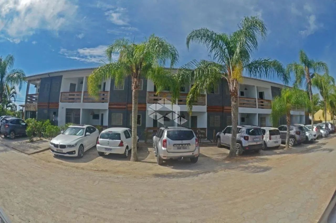 Pousada á venda na Praia da Ferrugem a 50 metros da areia. - Foto 4