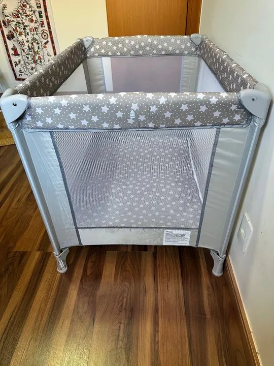 Berço portátil infantil com estrelas - Foto 3