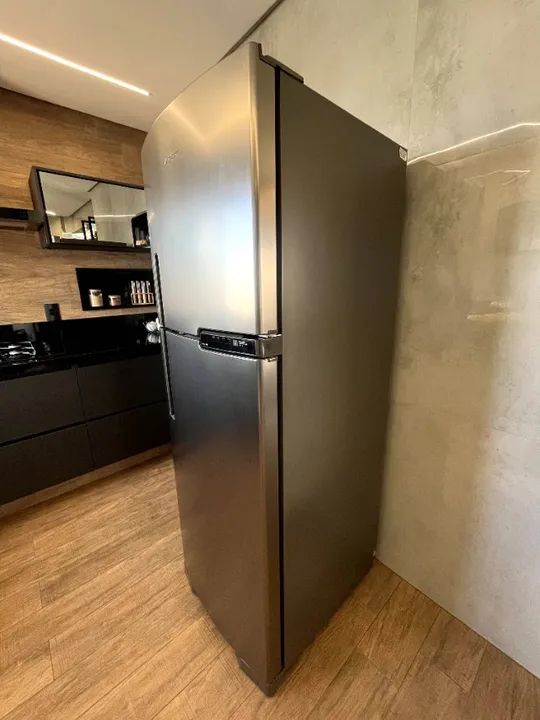 Geladeira Inox Brastemp - Excelente estado - Foto 4